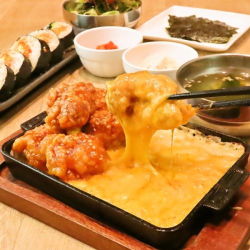 Wチーズタッカルビ定食