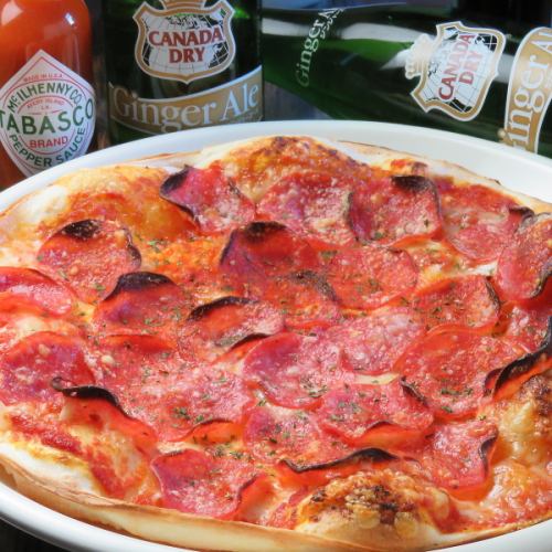 pepperoni salami pizza