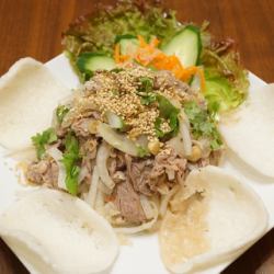 牛肉サラダ