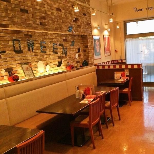 楽しい雰囲気の店内でのお食事は、いつもより会話も弾むはず♪お子様連れ、ご家族でもぜひお越しください！