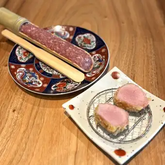 鍋に+つくねとヘレカツのセット