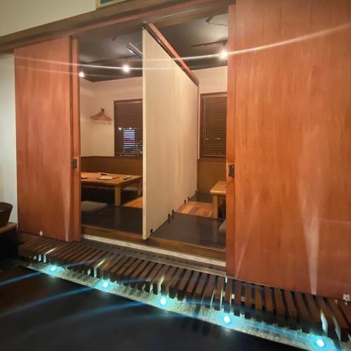 A completely private room with a sunken kotatsu where you can stretch your legs and relax.