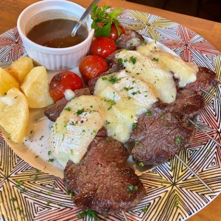 ★Special "For a luxurious banquet" [Reservation required by the day before] 10 dishes including 2 types of meat, 2.5 hours all-you-can-drink 5,000 yen