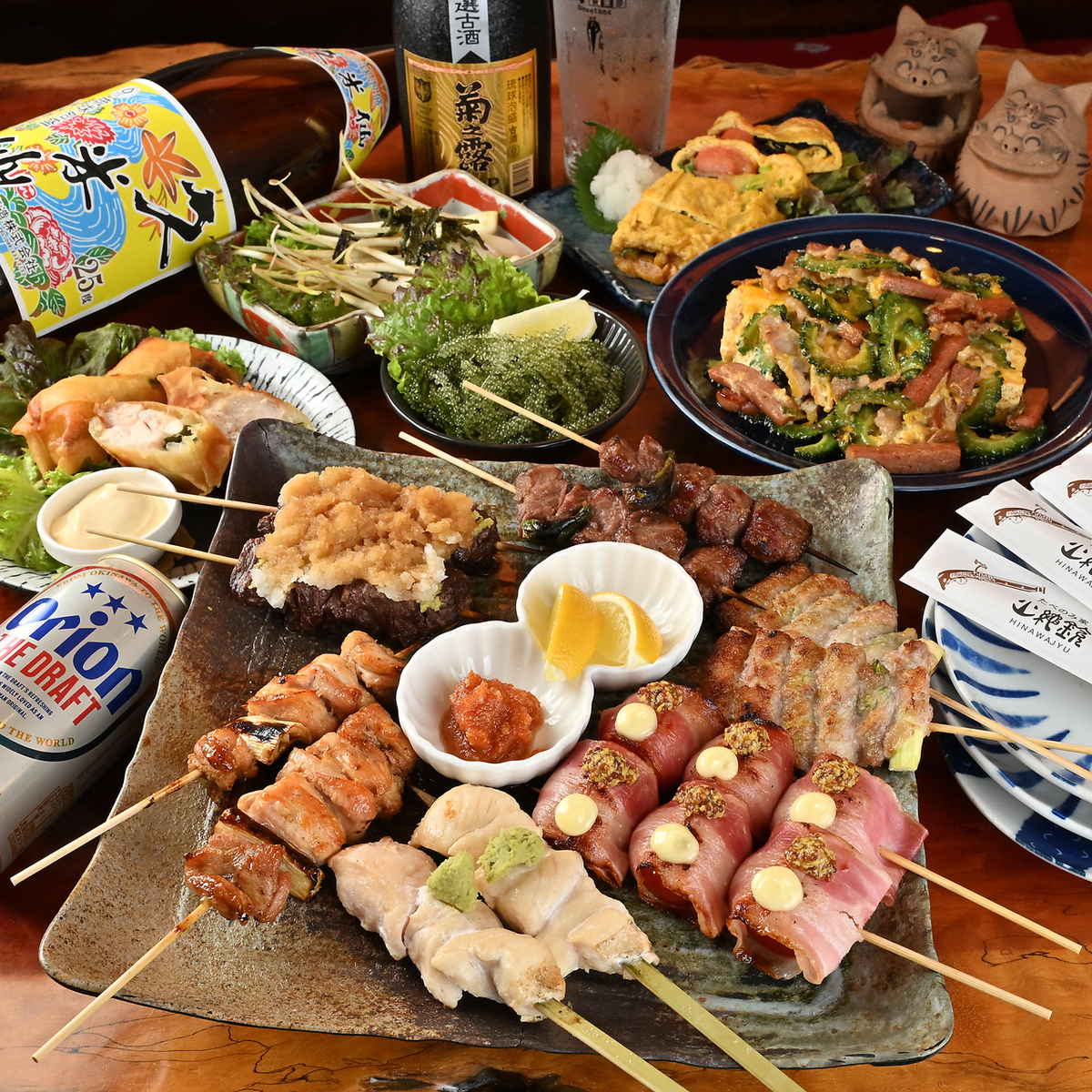 オープン当初から大人気のゴーヤチャンプル等の沖縄料理を堪能◎