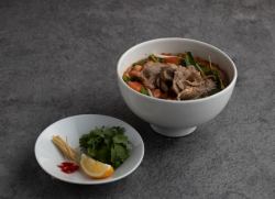 신선한 토마토 쇠고기 포