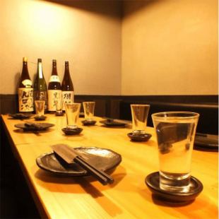 We will prepare seats according to the number of people.Please feel free to contact us by phone.(2 minutes walk from Shinjuku station, private room, izakaya, yakitori, meat sushi, shabu-shabu, motsunabe, 3 hours, all-you-can-eat, all-you-can-drink)