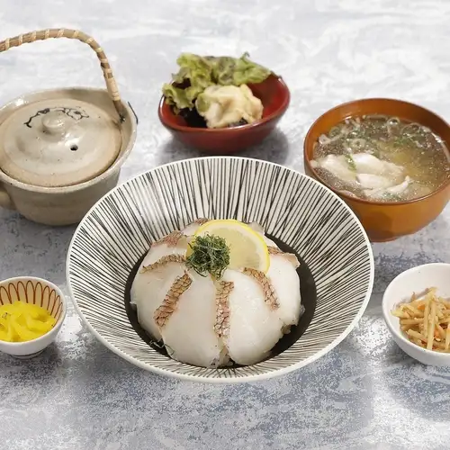 ごまだれ鯛茶漬け定食