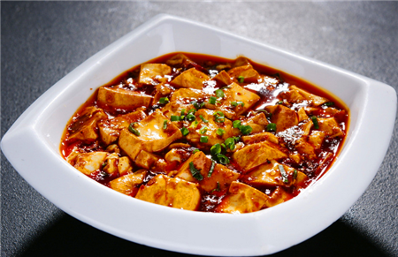 辛味と痺れの効いたマーボ豆腐