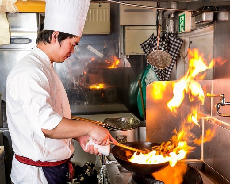 本場中国のシェフ『王さん』が作る本格中華料理をぜひご賞味あれ♪