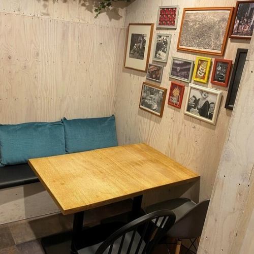 [Semi-private seats are also available] Spacious table seats with a stylish atmosphere where you can relax and enjoy your meal ♪ Please make a reservation early ☆