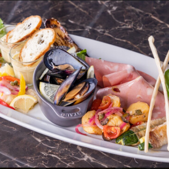 [Share and enjoy with everyone♪] Pair dinner~Share luxurious antipasto with everyone~