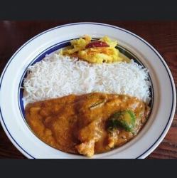 シェフ特製・本日のカレーライス