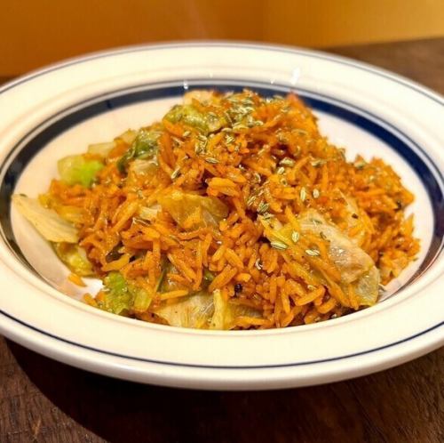 レタスのネパール焼きめし(バスマティライス)