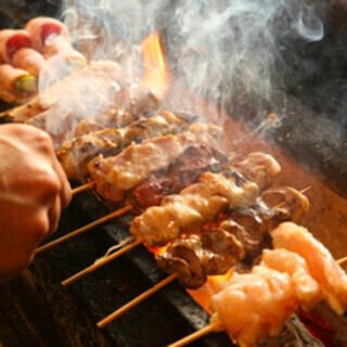 「とんぼ」名物の串メニューを余すことなくお楽しみください♪