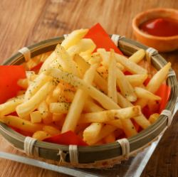 普通のポテトフライ