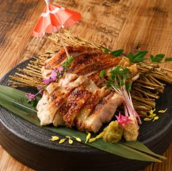 名物とんぼ名物 モモ肉の藁焼き