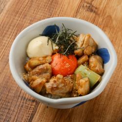 炭火焼鳥丼