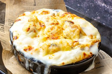 北海道サロマ湖産カキのニョッキ チーズグラタン