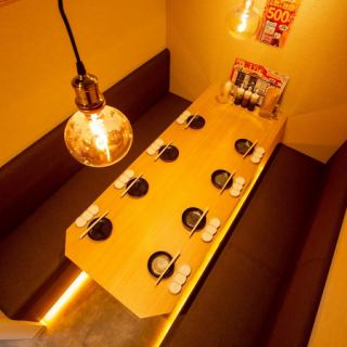 テーブルの移動も自由自在にできますので、あなたのお好みの空間を作り上げて思い出に残る宴会を是非♪