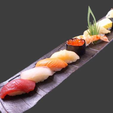 [Tamura 8 pieces of sushi 880 yen] Sushidamura's proud sushi of 8 pieces is offered!