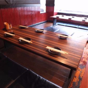 6名様掛け×2卓◇ゆったり寛げるお座敷テーブルをご用意♪各種ご宴会や飲み会に是非♪