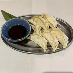 Gyoza (6 pieces)