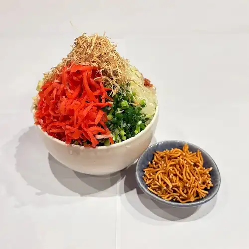Red Star Monja