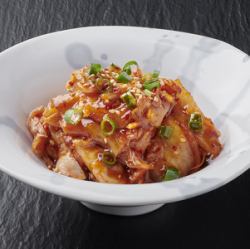 Steamed chicken with spicy kimchi