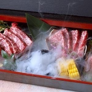 Kobe Beef Premium Tamatebako (2 servings)