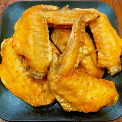 手羽先揚げ塩　一味　１本