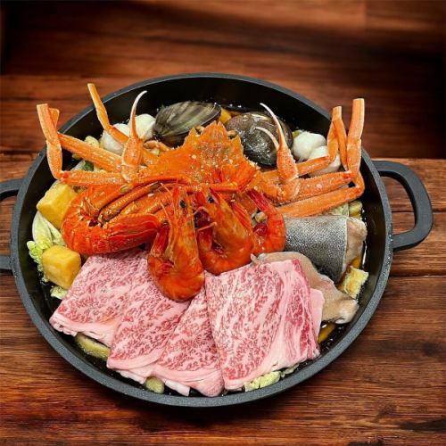 魚介の旨味を引き立てる、絶品かつおだしの海鮮鍋