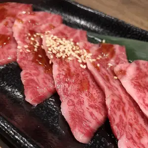 和牛上カルビ