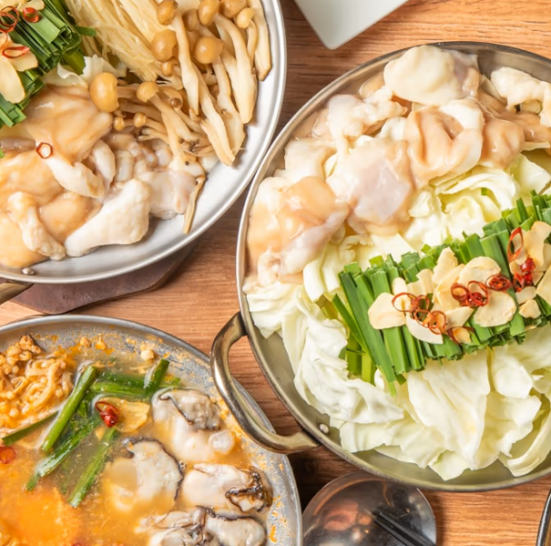 【◇国産もつ鍋◇】寒い日だけでは無い当店大人気メニューをぜひ一度ご賞味下さい！