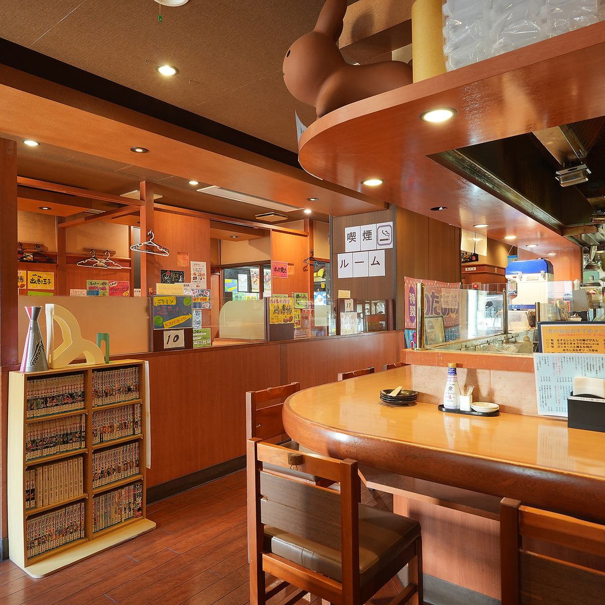 カウンター席のご用意もございます。