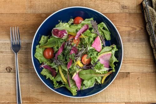 Original salad with plenty of vegetables