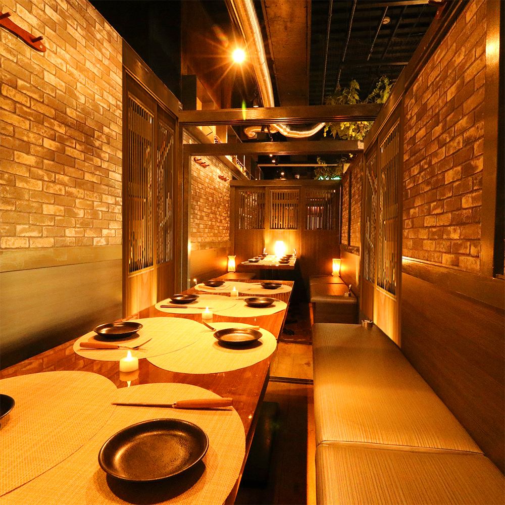 20/30/40名様用など宴会個室多数!絶品肉の食べ飲み放題3,000円台