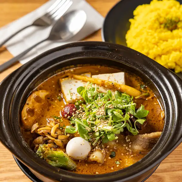 【じっくり煮込み】豚角煮野菜カレー◆2時間以上かけて仕込んだ柔らか角煮が絶品