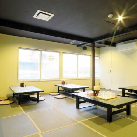 The second floor seat is a private room for up to 30 people.Please make a reservation at least 2 days in advance.Please come to a perfect banquet with a complete self ★