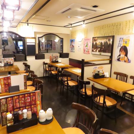 4名様着席可能なテーブル席