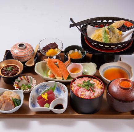 [Reservations accepted on the day] Small bowl of crab with five ridges set meal