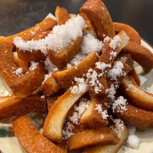 Deep-fried nostalgic bread crust