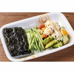 Salmon and avocado yukhoe