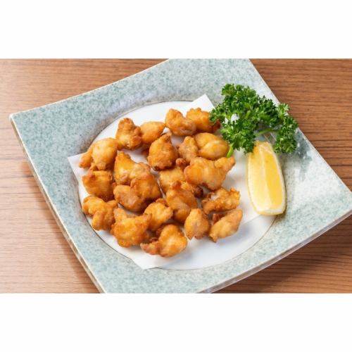 Deep-fried chicken cartilage / Deep-fried squid tentacles (various types)
