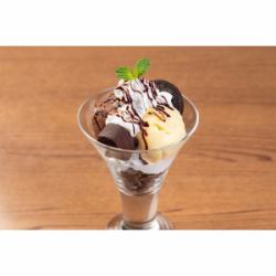 Chocolate parfait