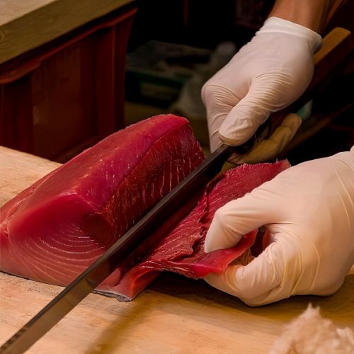 The reason fresh seafood tastes so good is because of the skilled preparation techniques!
