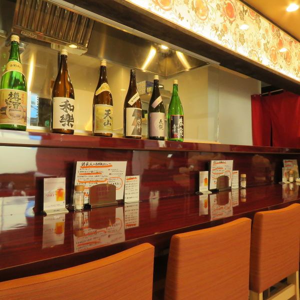 [Counter seats] 5 seats are available.Please feel free to come to the store such as a meal for a couple or a few drinks after leaving the office, of course.We look forward to serving you with delicious sake and food.