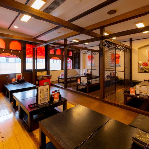 テーブルと掘りごたつをご様々なシーンで利用可能！