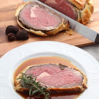 【12周年記念】牛肉とトリュフのパイ包み&白身魚のポワレなど海外ビール5種含40種飲み放題プラン