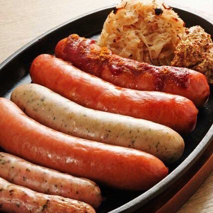 ソーセージ5種盛り合わせ