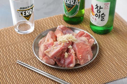 お肉は全て1.5人前～2人前の量です